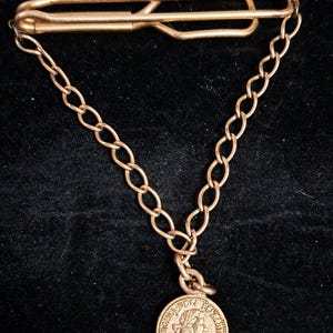 Campus 12k Gold Filled Tie Clip Bar with Chain and Decretive Coin