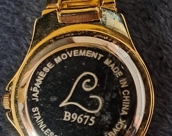 Vintage Colleen Lopez Ladies Wrist Watch, Green Face With  display picture 1