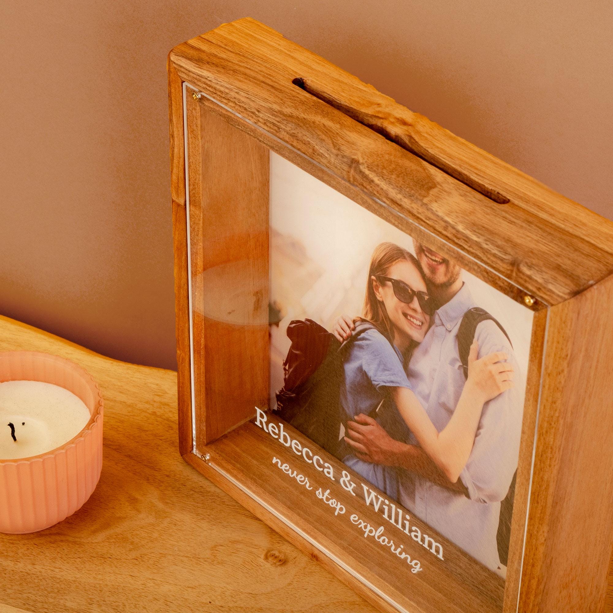 Boîte à Souvenirs Aventure Avec Fente – Cadre En Bois Et Vitre Transparente – Pour Photos, Billets, Médailles – À Poser Ou Accrocher Au Mur