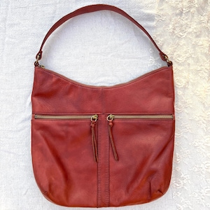 Margot New York Vintage Crossbody Brown Leather Zippers Multi Pockets