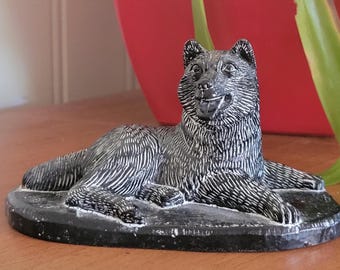 A Wolf Original Soap Stone Sculpture Inuit Man With 2 Wolves 5