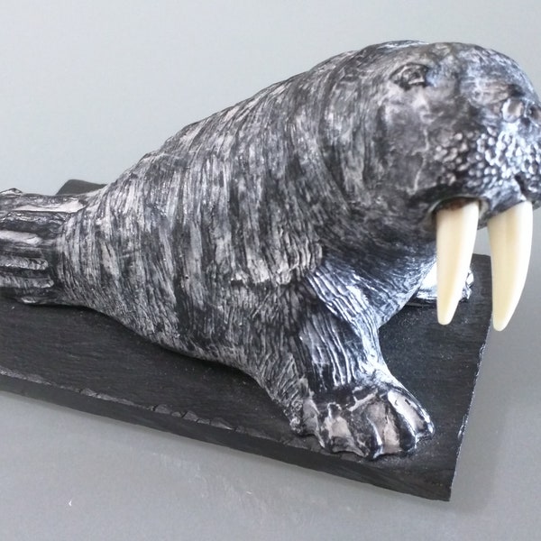 Wolf Sculptures Canada Etsy