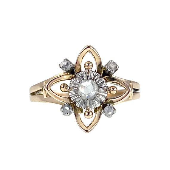 Art Deco 18K & Diamond Ring