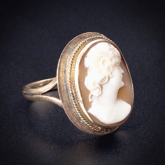Antique 14K & Carved Shell Cameo Ring - image 2