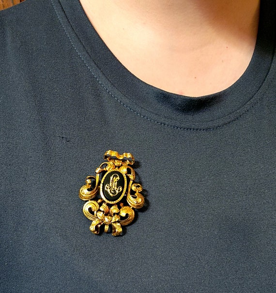 Antique French 18K & Jet Brooch - image 6