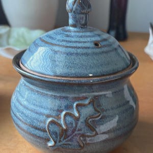 Handmade Art Pottery Lidded Jar 5" Tall Pale Blue Teal Signed Applied Leaf Design Container Pinecone Finial Hand-Thrown