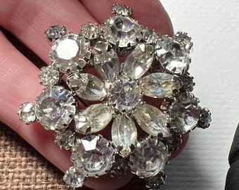 Vintage Weiss Brooch