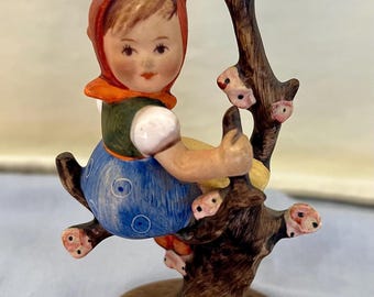 Rare Hummel “Girl in Apple Tree” From 1948-49 TMK2 Full Bee Brown Base