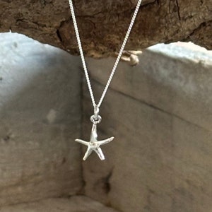 Sterling Silver tiny starfish necklace | starfish charm | Silver sea life jewellery | Starfish pendant | Gifts for her | Beach themed gift |