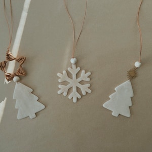 Winter Oil Diffusers | Essential Oils | Diffuser | Oil Diffusers | Gift Ideas | Christmas Aromatherapy | Aromatherapy | Aromatherapy Gift