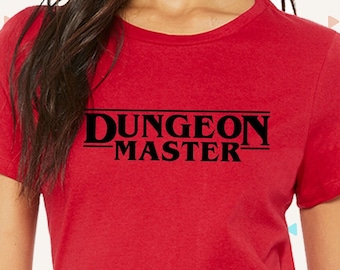 Camisa Dungeon Master, camisa DM, camiseta Dungeon Master, camisa de mazmorras y dragones, regalo Pathfinder para él, regalo RPG para ella