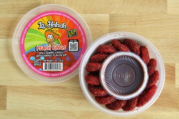 La Helada Gummy Rings - Dulces Enchilados - Peach Rings - Spicy Peach Rings - Chamoy Candy - Peach Rings Chamoy Candy - Spicy Gummy Candy