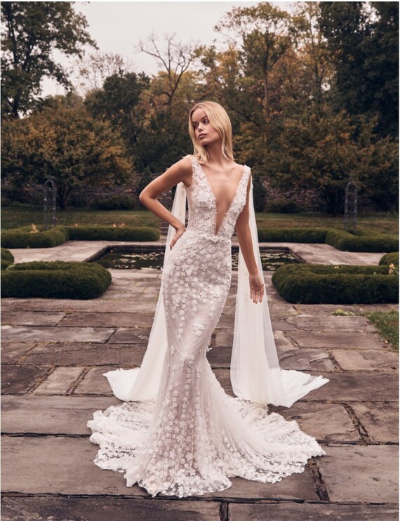 her lip to Floral Lace Mermaid Skirt