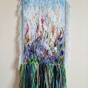 Field with flowers Wall decor Art Weaving Landscape Macrame Woven wall hanging Lavender abstract weaving Woven wall hanging zdjęcie 7