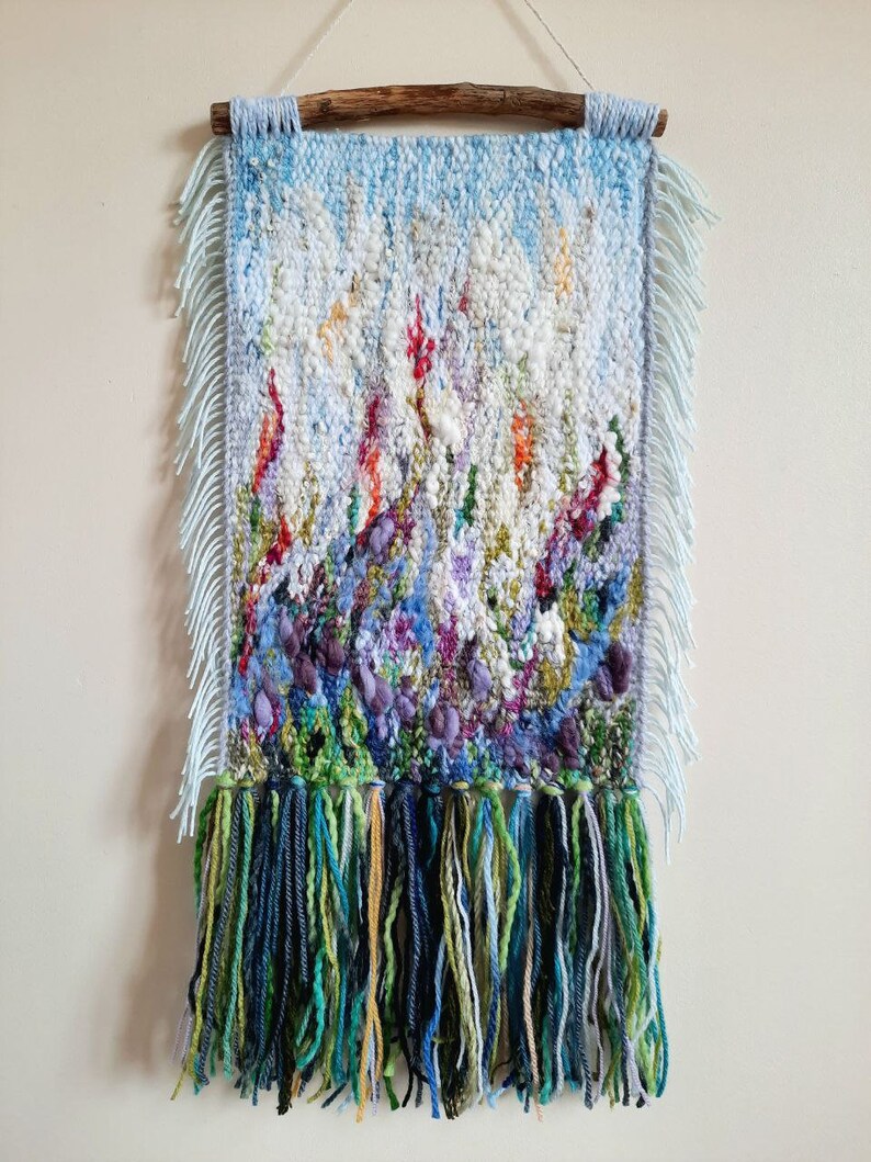 Field with flowers Wall decor Art Weaving Landscape Macrame Woven wall hanging Lavender abstract weaving Woven wall hanging zdjęcie 7