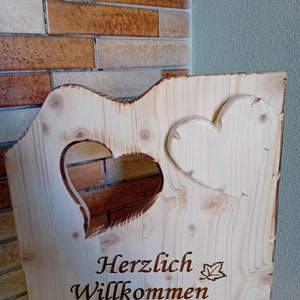 Holz Deko Schild Herzlich Willkommen Herbstmotiv & Blättern mit Wunschname Glaslaterne und Blumenkasten Bild 3