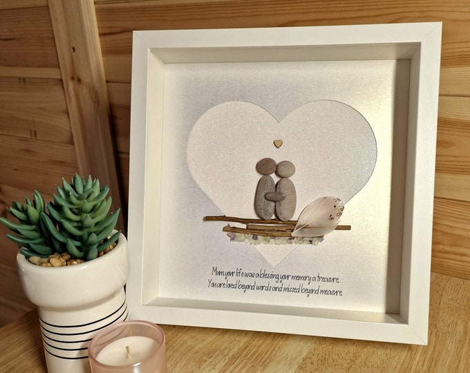 Personalised Pebble Art Picture – Parent & Child Memorial with Custom Quote – Handpicked Natural Pebbles, Quartz and Driftwood – Heart Frame