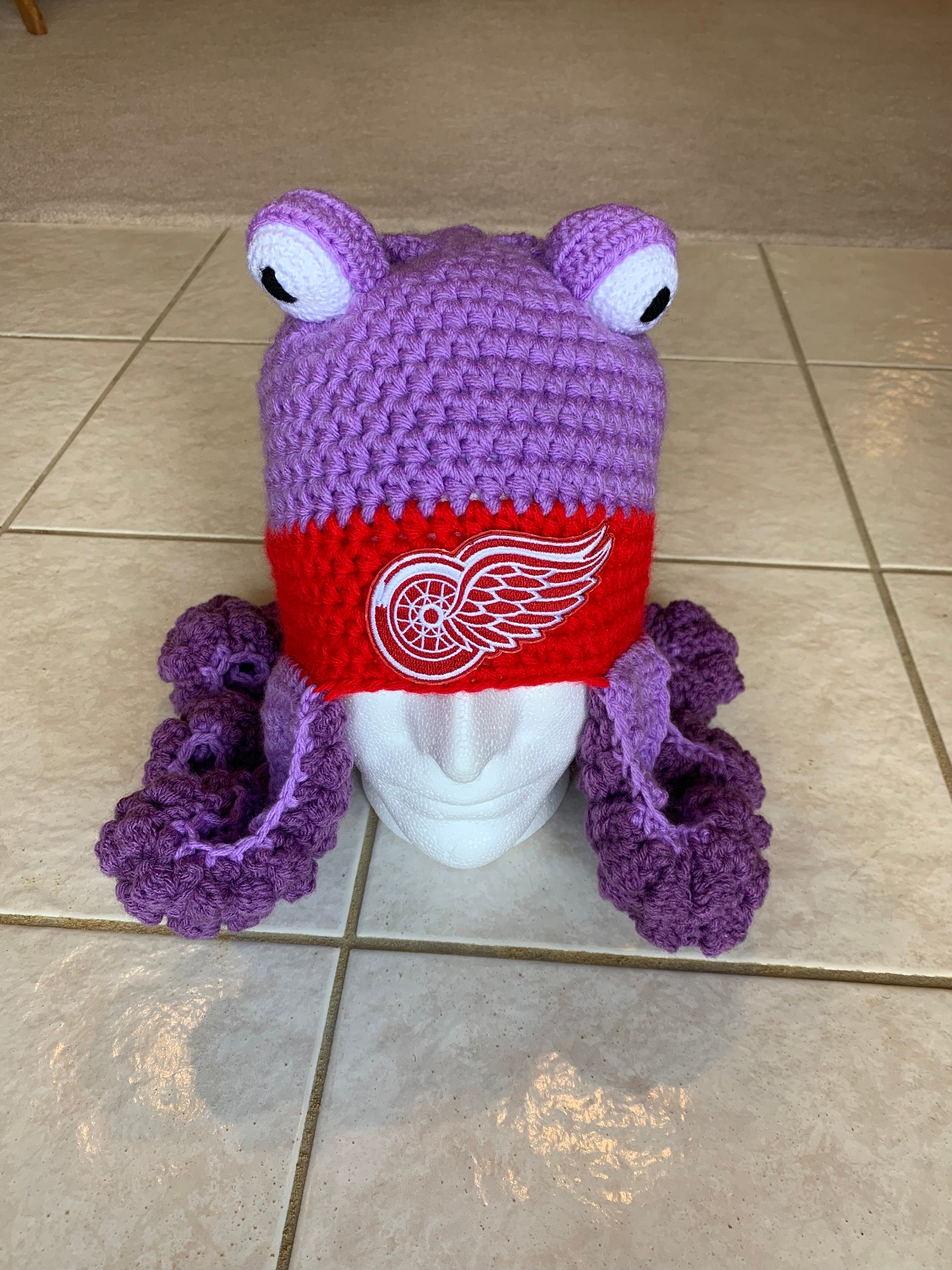 Crochet Octopus Hat Variegated Purples and Hot Pink Adult Size Creative Octopus Hat Autumn Winter Crochet Wool Squid Funny  main image 4