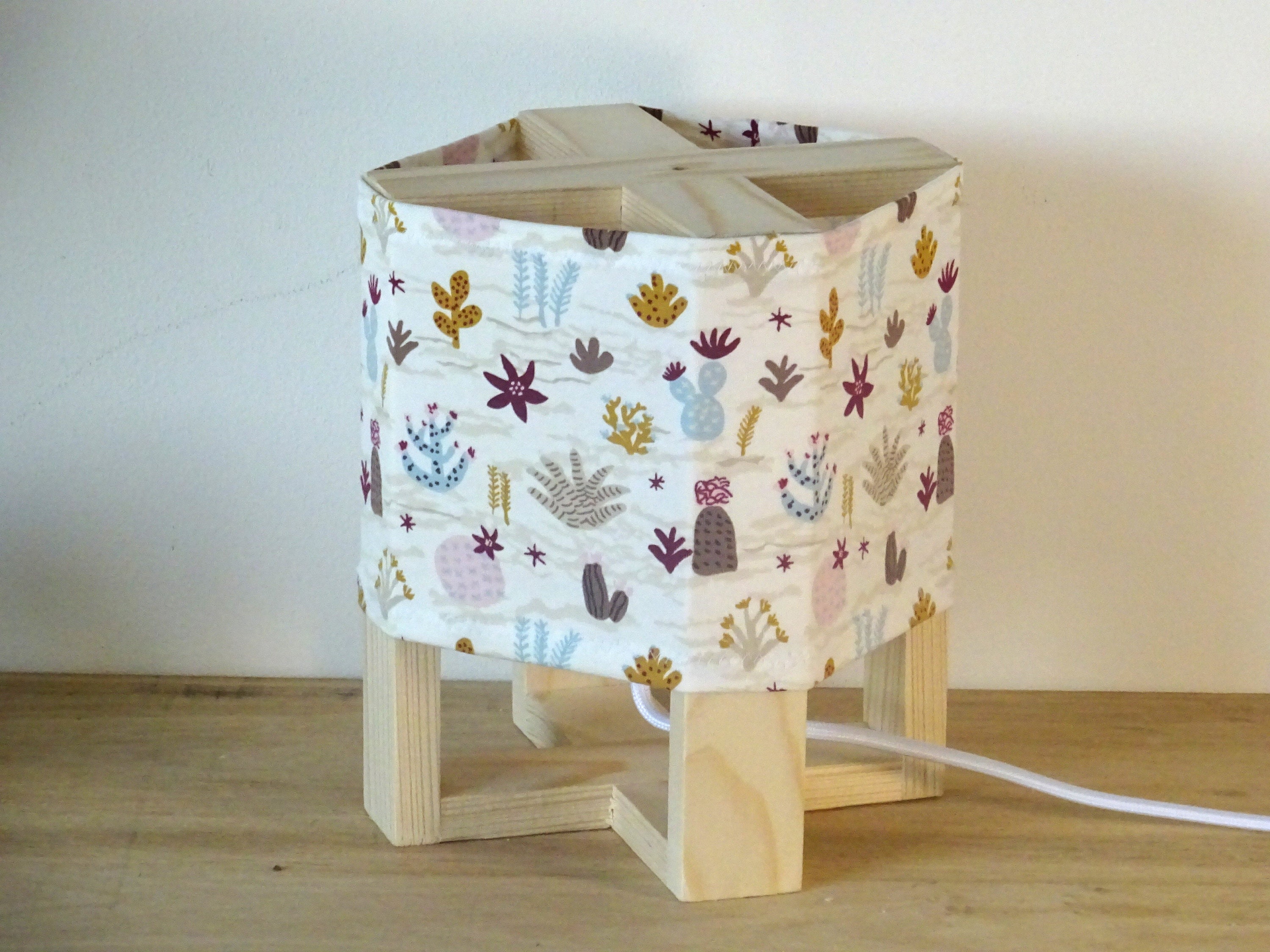 Lampe Cactus en Bois et Coton