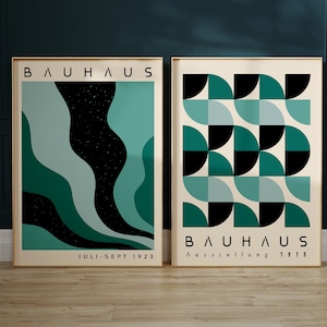 Green Bauhaus Printable Wall Art Set, Mid Century Modern Print Set of 2, Retro Bauhaus Wall Art, Set of 2 Prints, Oversize Geometric Poster