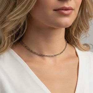 Elegant rökkvartshalsband, minimalistiskt brunt kristallhalsband, naturlig jordsten, skyddande smyckegåva bild 4