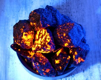 ㉞ユーパライト、光る石、鉱物、天然石蛍光物　お守り　コレクター ㉞ユーパライト、光る石、鉱物、天然石蛍光物 お守り コレクター