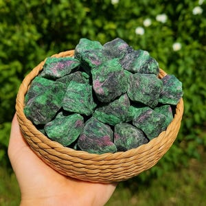 10pcs Raw Ruby Zoisite Stone -Ruby Zoisite Rough Stone - Rough Anyolite Crystal Chunks -Raw Anyolite Stone - Raw Ruby Rocks in Raw Zoisite
