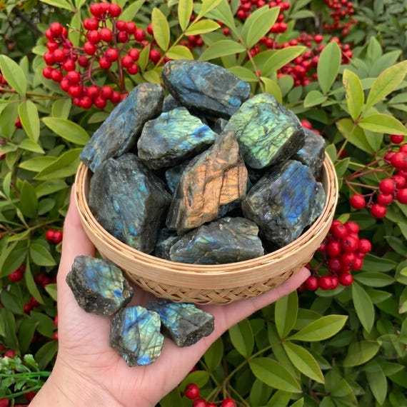 Raw Labradorite Stone- Natural Rough Labradorite Crystals Tumbling, Mineral Specimens Magic & Intuition Altar Decor
