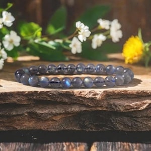 Labradorite Beaded Bracelet - Natural Labradorite Gemstone Bracelet- Delicate Labradorite Crystal Bracelet for Women- Throat Chakra Gift