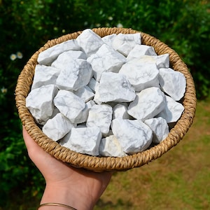 10 pcs Rough Howlite, Raw Howlite, White Howlite Rough Natural Stones, Rough Unpolished White Howlite Crystal Gemstones , Crown Chakra Gift