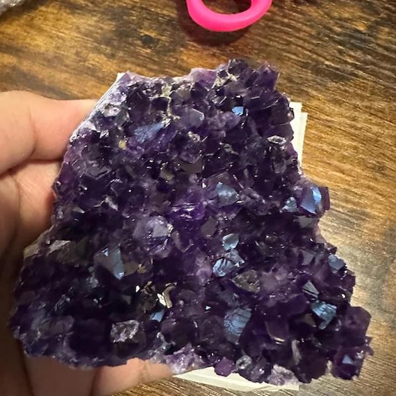 アメジストジオード 卵 2回結晶 透明感が綺麗なのも好きだけど…こっちも好き！ - 石の音ブログ