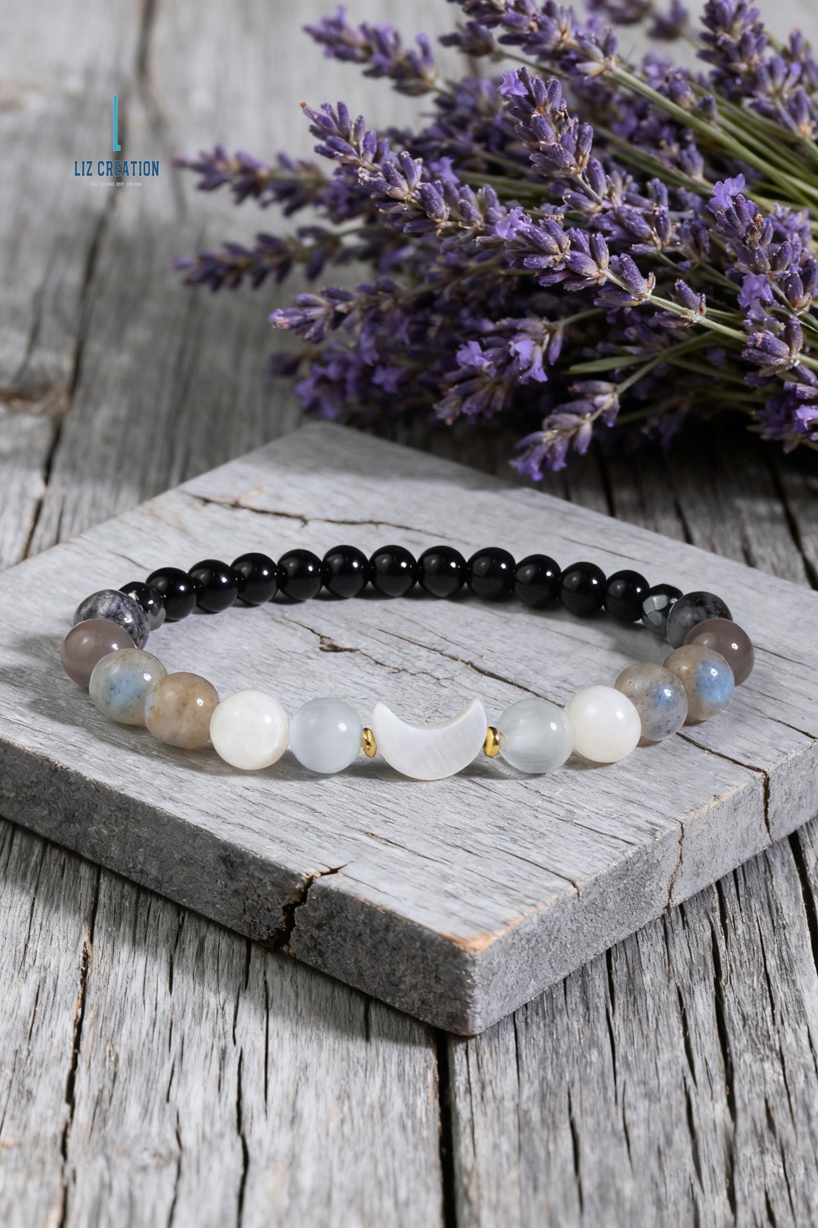 ムーンフェイズブレスレット - 天然クリスタルムーンストーン月の