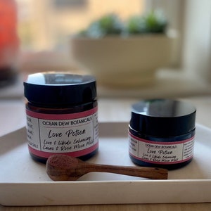 Love Potion Cacao & Dragonfruit Moon Milk Powder Blend