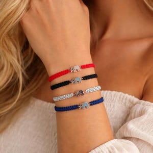 Pulsera ajustable con dije de elefante: hermoso diseño de macramé, disponible en varios colores. ¡Perfecta para uso diario o para regalar!