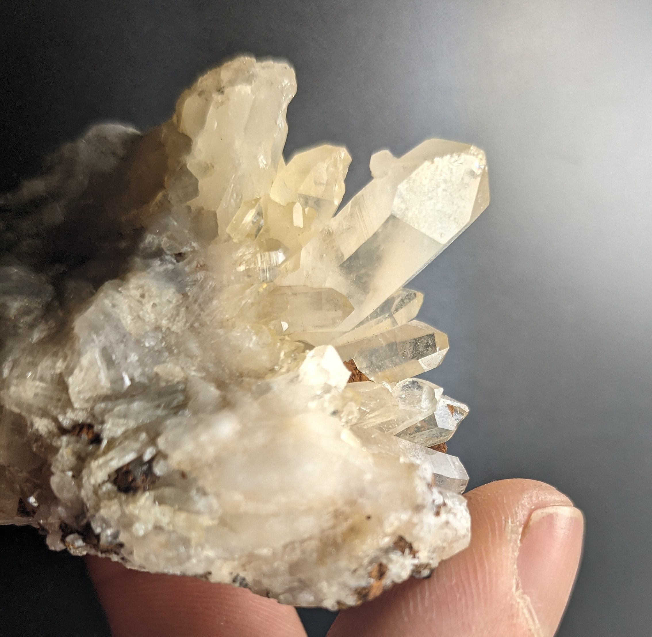 Quartz. 390Ct. Les Rivoirands, Vizille.