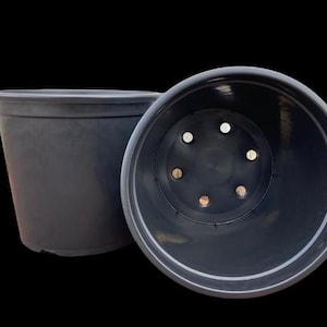 Strong 20 Litre Plastic Plant Pots / Container Pots (+ Optional Saucers)