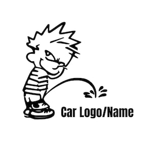 Adesivo personalizzato Calvin Pissing On Your Text - Adesivo per auto Chevy Pee On - Qualsiasi marca/logo di auto