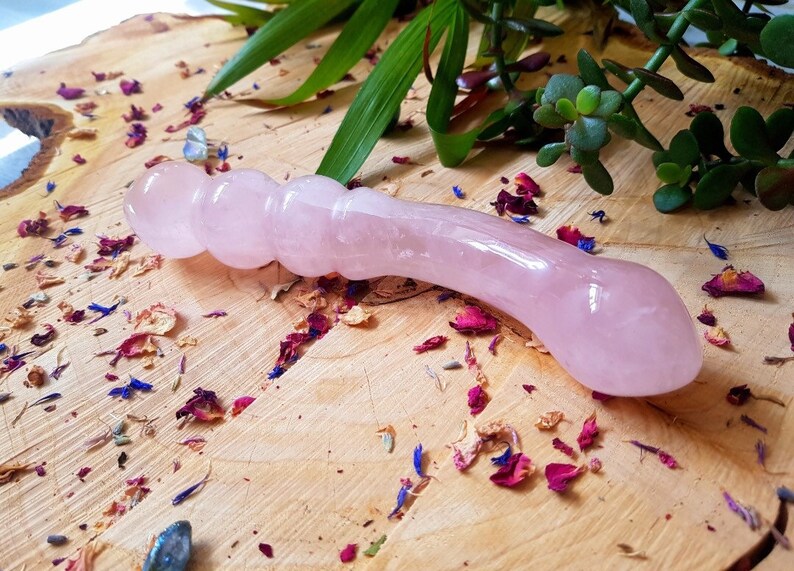 High Quality Rose Quartz Yoni Love Wand Carbed Ribbed Pleasure Dildo Healing | Witch Craft Reiki Chakra Gift House Warming Ornament 