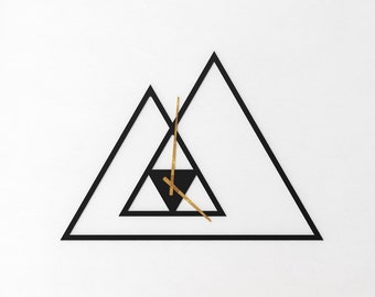 Berg Wanduhr, Metall Wanduhr, Dreieck Wanduhr, Geometrische Wanduhr, Moderne Wanduhr, Einzigartige Wanduhr, Große Wanduhr