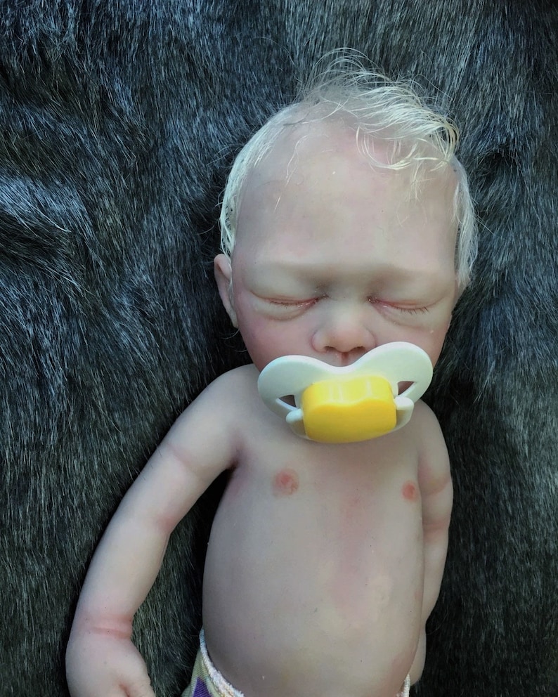 Lebensechte Babypuppe aus Platinsilikon: Handbemalt, 35,5 cm (14 Zoll) Bild 8