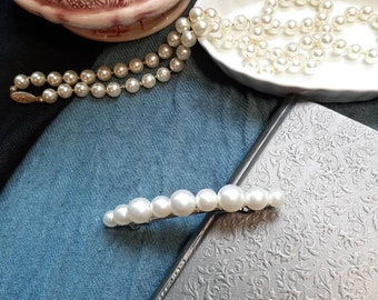Long Handmade Pearl Barrette, Pearls with Silver Hair Clip, Wedding Hair Clips, Handcrafted Hair Accessories, Large Textured Pearls on Clip.