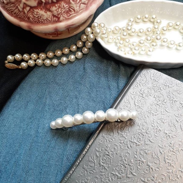 Long Handmade Pearl Barrette, Pearls with Silver Hair Clip, Wedding Hair Clips, Handcrafted Hair Accessories, Large Textured Pearls on Clip.