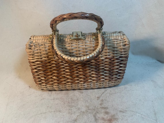 Vintage Wicker Bag - image 4