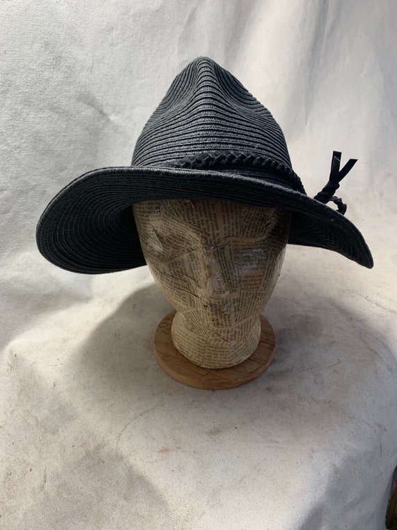 Black Straw Sun Hat