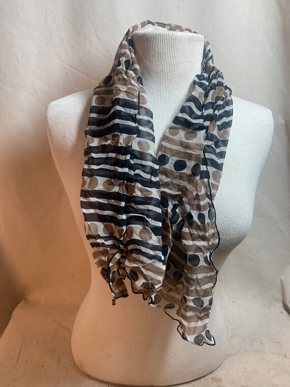 Lovely Patterned Scarf