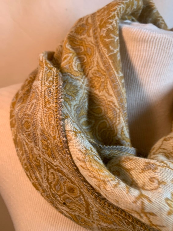 Two Toned Pashmina Shawl - image 5