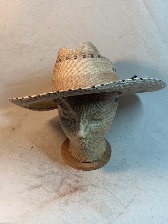 Straw Cowboy Hat Gem straw-cowboy-hat-gem