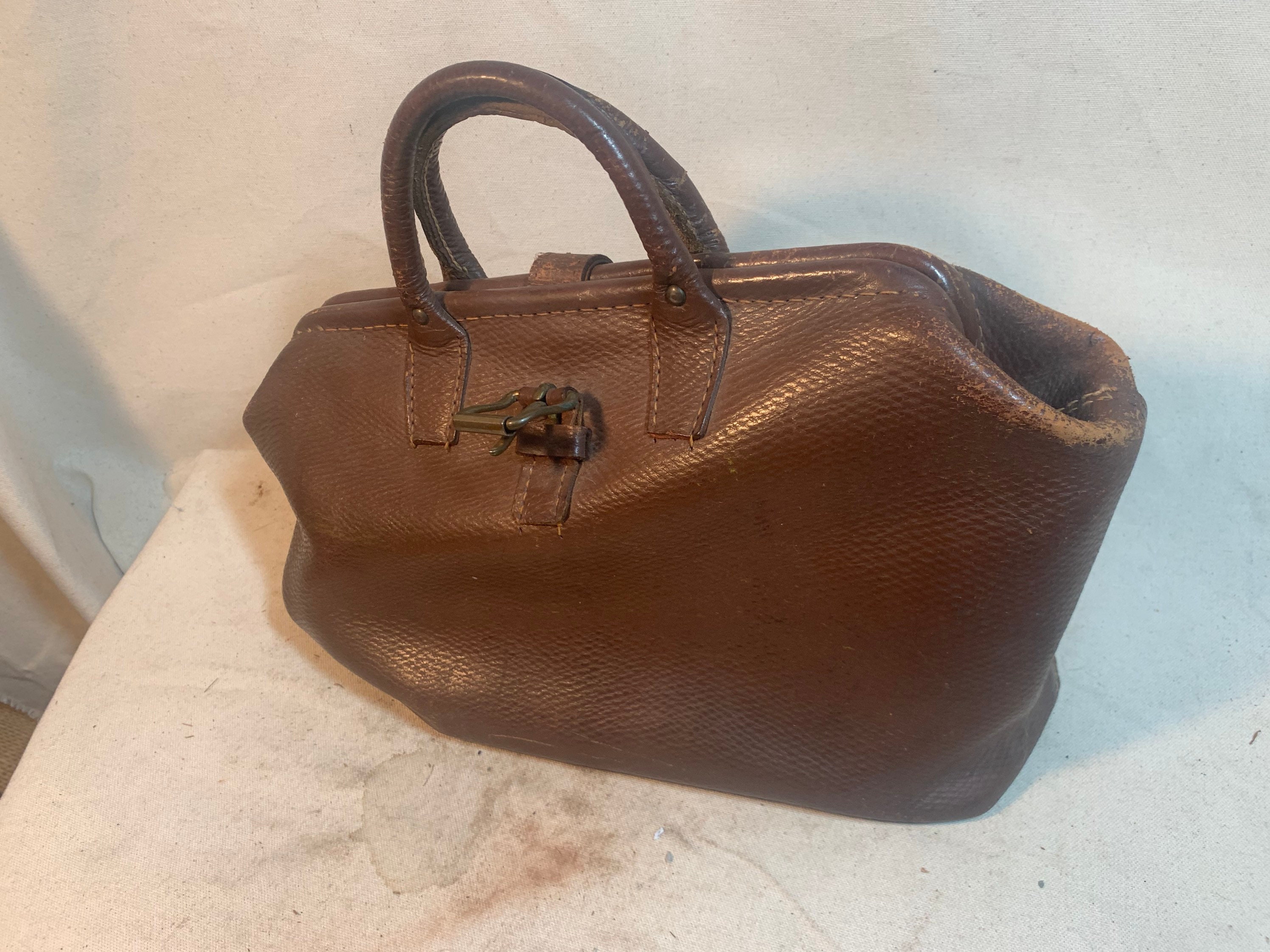 Leather Top Handled Doctor Type Bag Etsy