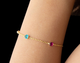 Minimalist Family Birthstone Bracelet, Mom Jewelry Gift