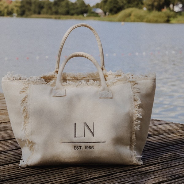 Personalisierte Tasche mit Initialen | Fransentasche | Canvas | Personalisierung | Shopper | Bestickt | Strandtasche